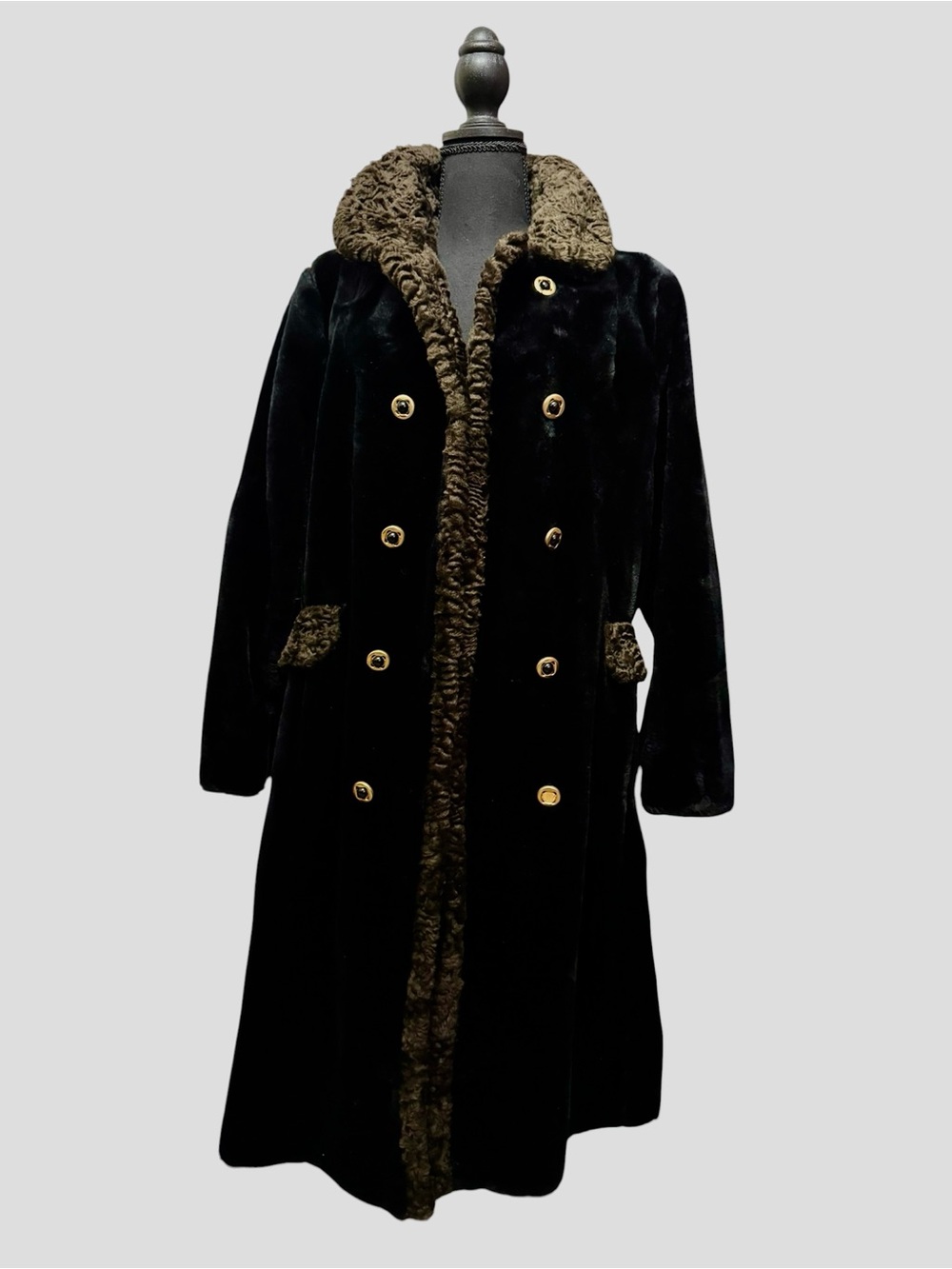 1960s true vintage Women's Double-Breasted Faux Fur Trim Black Coat